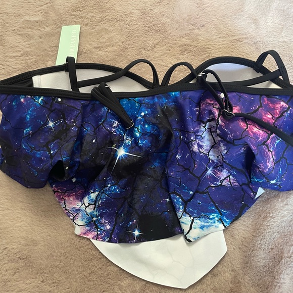 2 for $50 - Dressfo - Galaxy Print Underwired Bikini Swim Top - Size 10 BNWT - Picture 6 of 7
